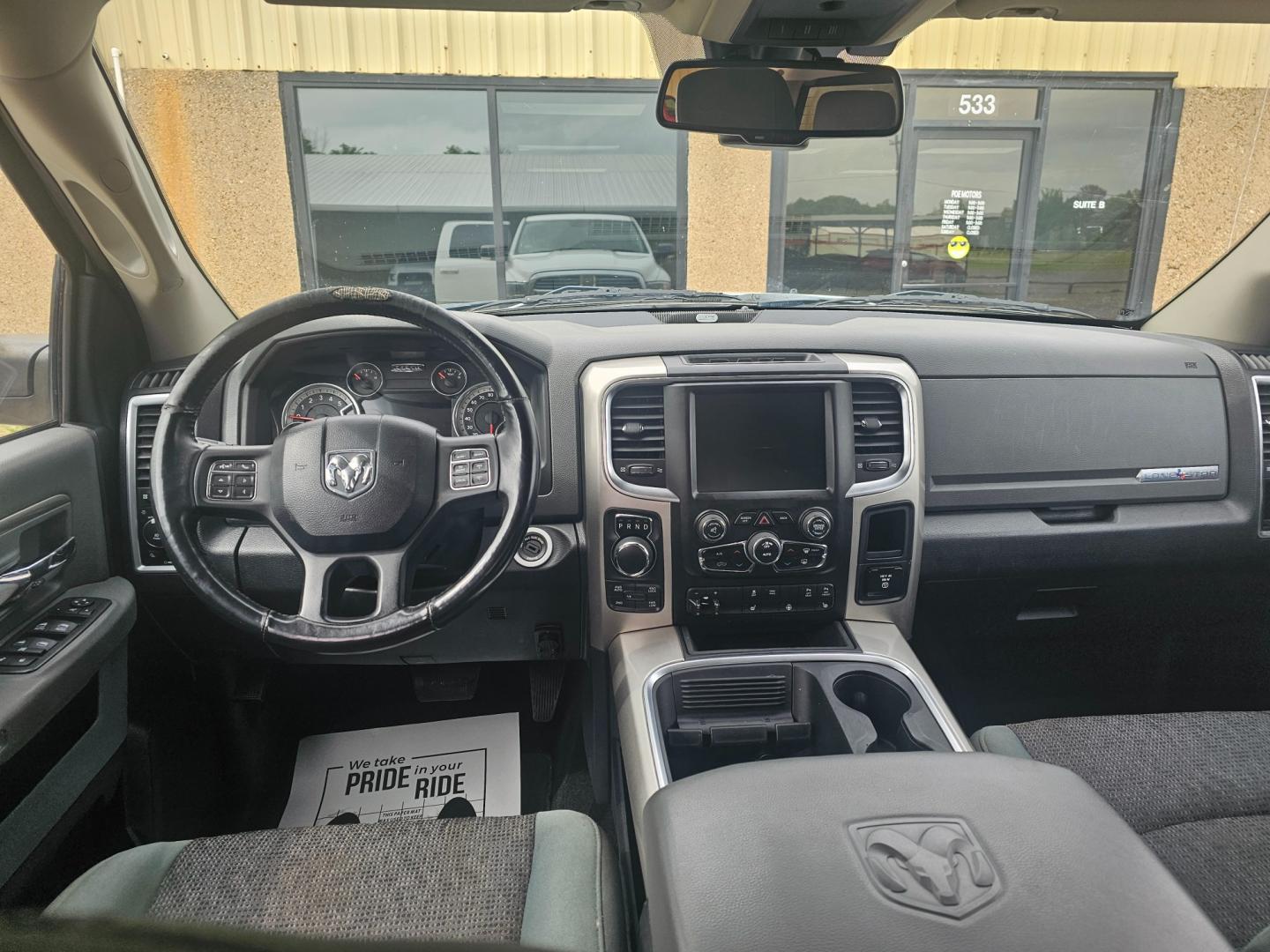 2016 WHITE RAM 1500 SLT Crew Cab SWB 4WD (1C6RR7LM3GS) with an 3.0L V6 DIESEL engine, 6A transmission, located at 533 S Seven Points BLVD, Seven Points, TX, 75143, (430) 255-4030, 32.313999, -96.209351 - Photo#4